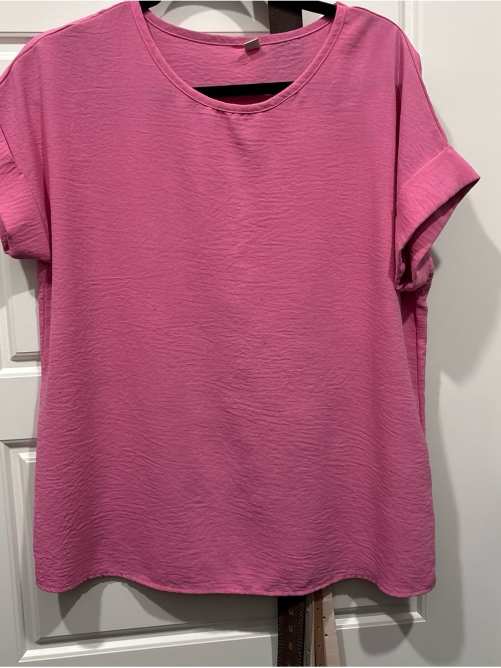 Women's Pink Short Sleeve Scoop Neck Top
